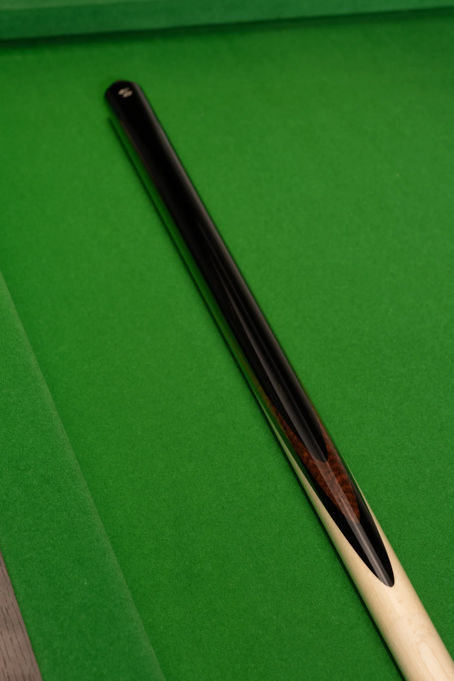 S-2 cue close-up