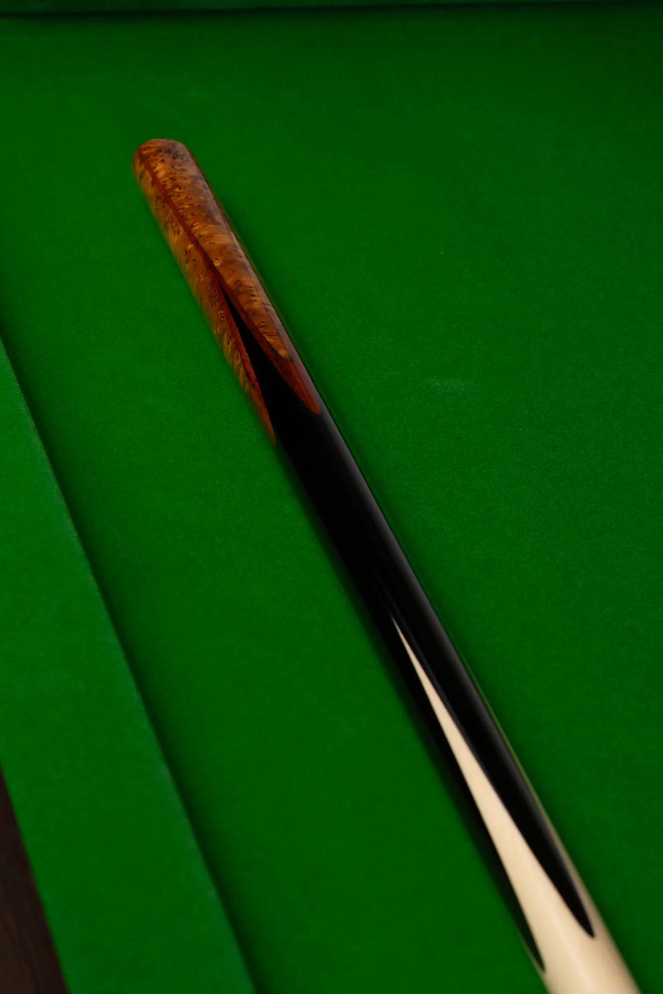 S-4 cue close-up